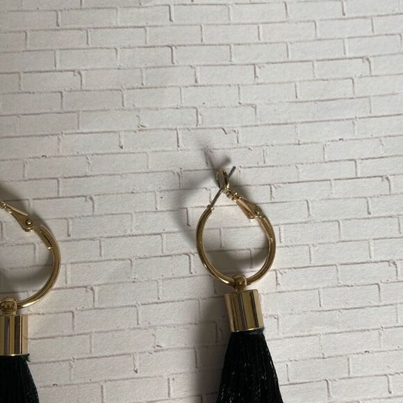 Women's Tassel Earrings Black - Picture 2 of 5